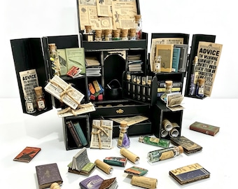 1:6 Maßstab Gothic Alchemie Apotheker Werkzeugkasten | Miniatur Hexe Fantasy Diorama Prop