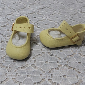 Yellow Ankle Strap Doll Shoes (46mm) - Fits Little Darling, Patsy, YOSD Dolls