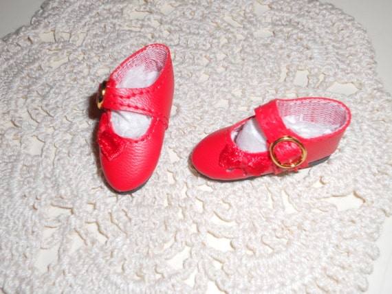 Doll Shoes 47mm WHITE Heart Cut for Bitty Bethany
