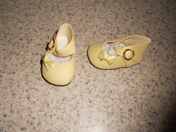 Doll Shoes 47mm WHITE Heart Cut for Bitty Bethany