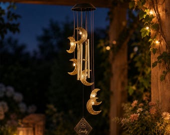 Campanilla de viento solar personalizada para cumpleaños, farol de jardín vintage con forma de luna, decoración de patio exterior grabada a medida, regalo de inauguración de casa