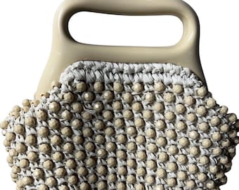Bolso de mano vintage de los años 60 con cuentas / Mini bolso con asa de acrílico color crema / Bolso de noche tejido con cuentas / Bolso de mano retro llamativo