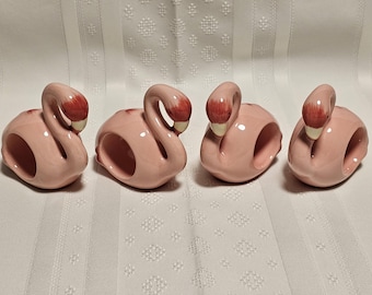 Zestaw 4 różowych obrączek na serwetki „Flamingo Beach Collection”