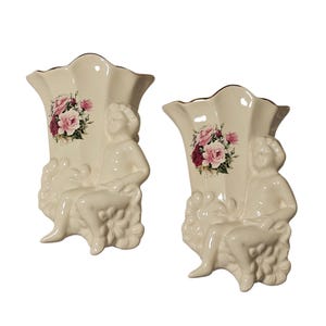 Vtg Maryleigh Pottery Wall Pocket Vases Set of 2 Made in Staffordshire, England