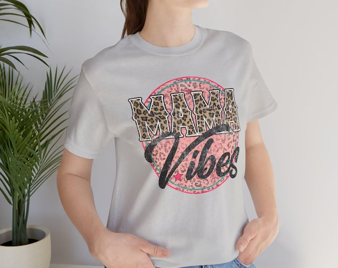 Mama Vibes Tee | Leopard Pink Circle Graphic