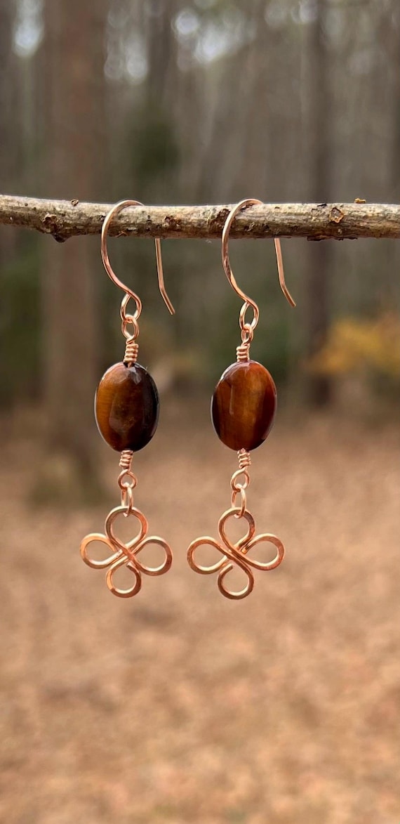 Golden Brown Tiger's Eye Copper Clover Earrings – Handmade Wire Wrapped Drop Earrings, Artisan Copper Jewelry