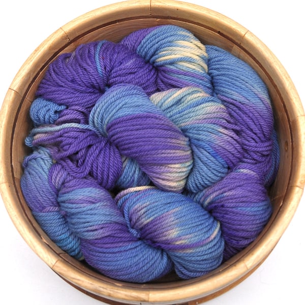 Hand dyed yarn - Merino wool yarn, Worsted weight, 150 yards - Motikitik