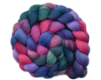 Hand Dyed roving - Finn wool spinning fiber - 4.1 ounces - Clarion 2