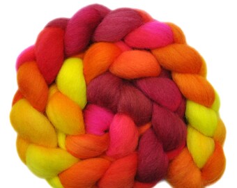 Hand Dyed roving - Gotland wool spinning fiber - 4.0 ounces - Make a Distraction 1