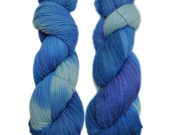 Hand dyed yarn - Merino wool yarn, DK weight, 300 yards - Ved-Ava
