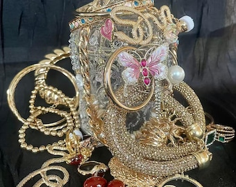 Barattolo portagioie misterioso / Anelli, collane e braccialetti di ispirazione vintage / Elegante regalo in scatola cieca per lei