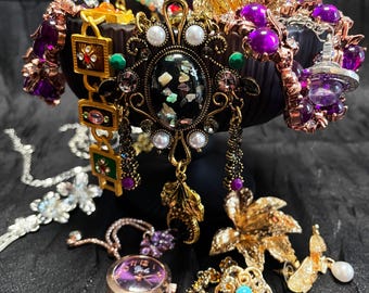 Witchcore Mystery Jewelry Jar | Celestial Crystal Treasure Box | Dark Academia Vintage Jewelry Mix | Magical Gift for Her