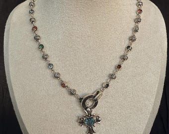 Collar gótico vintage, collar con colgante de piedras preciosas de colores, joyería llamativa de estética oscura, regalo gótico