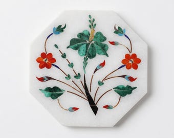 Azulejo hexagonal de mármol incrustado hecho a mano / Arte floral colorido en piedra / Decoración de pared Pietra Dura / Regalo moderno de mármol estilo boho