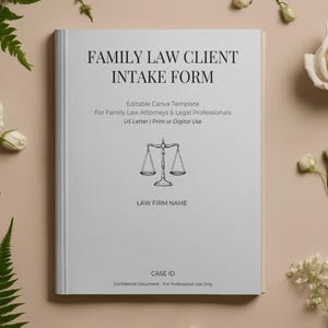 Pode incluir: Um livro branco intitulado "FAMILY LAW CLIENT INTAKE FORM" com texto e uma ilustração de balança. O livro é cercado por rosas brancas, samambaias e outras plantas verdes em um fundo bege. O modelo é para profissionais jurídicos.