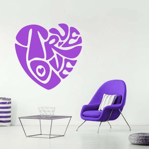 Calcomanía de pared de amor verdadero, calcomanía de vinilo de corazón, decoración romántica con palabras, arte de pared para habitación de pareja, vinilo moderno de San Valentín para adolescentes, calcomanía con frase de amor