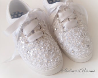 unique tennis shoes