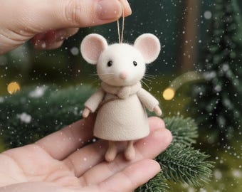 Needle Felted Mouse Figurine, Wool Animal Decor