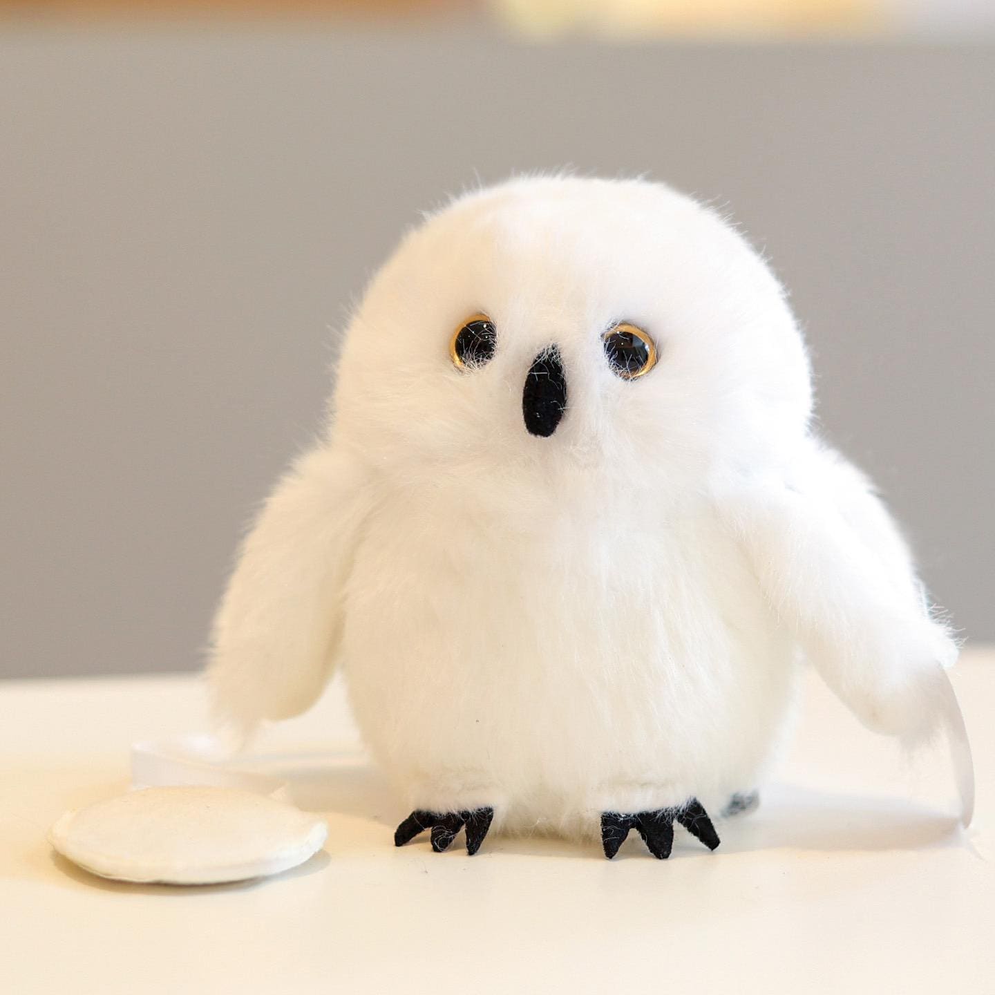 White Plush Owl Figurine 13cm Cute Soft Faux Fur Owl Decoration Mini Animal Home Decor Gift for Nurs