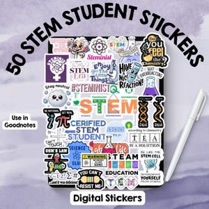 Op de afbeelding: Een verzameling van 50 digitale STEM-studentenstickers met verschillende thema's uit de wetenschap, technologie, techniek en wiskunde. De stickers bevatten kleurrijke illustraties en tekst, waaronder de woorden "STEM", "Science" en "Certified Student."