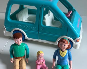 Fisher-Price Dream Dollhouse Loving Family Mini Van with Mom, Dad and Baby – Vintage 90s Toy