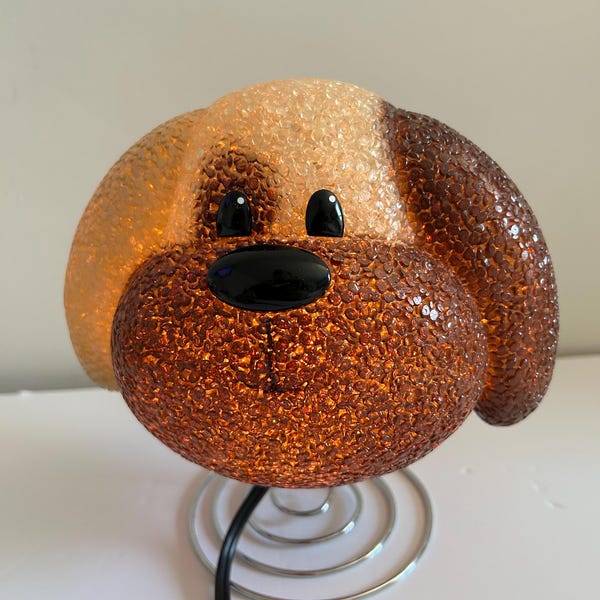 Plastic dog lamp, popcorn on a 20cm (8in.) spiral metal stand