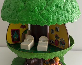 Vintage Kenner Tree Tots Family Tree House Playset 1975 Pop up Toy