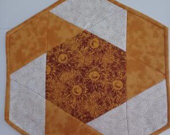 Sunflower Quilted Table Topper Hexagon Patchwork