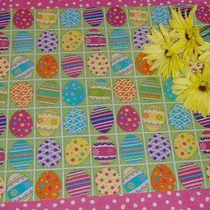 Easter Table Runner Decorated Easter eggs image 3