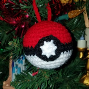 Crochet Pokeman Pokeball Christmas Ornament Amigurumi Plushie