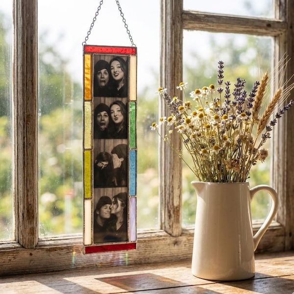 Marco de fotos de vidrieras para fotomatón – Atrapasueños colorido hecho a mano, regalo único para parejas