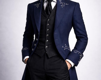 Handgefertigter, marineblauer Gothic-Trenchcoat für Herren, formelle Hochzeitskleidung im viktorianischen Stil, königlicher Bräutigam-Mantel, bestickter Übermantel