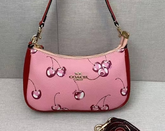 Coach Nolita 19 ピンクチェリープリント リストレット/ショルダー