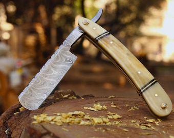 Artisanal Damascus Steel Straight Razor - Handcrafted Camel Bone Folding Barber Razor - Premium Men's Shaving & Grooming Gift