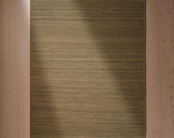Handwoven Natural Wool Dhurrie Rug | Neutral Rustic Carpet