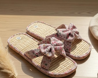 Pantuflas de dama de honor con lazo floral, sandalias de junco natural para bodas, pantuflas de novia, pantuflas de junco ecológicas, sandalias de playa de verano