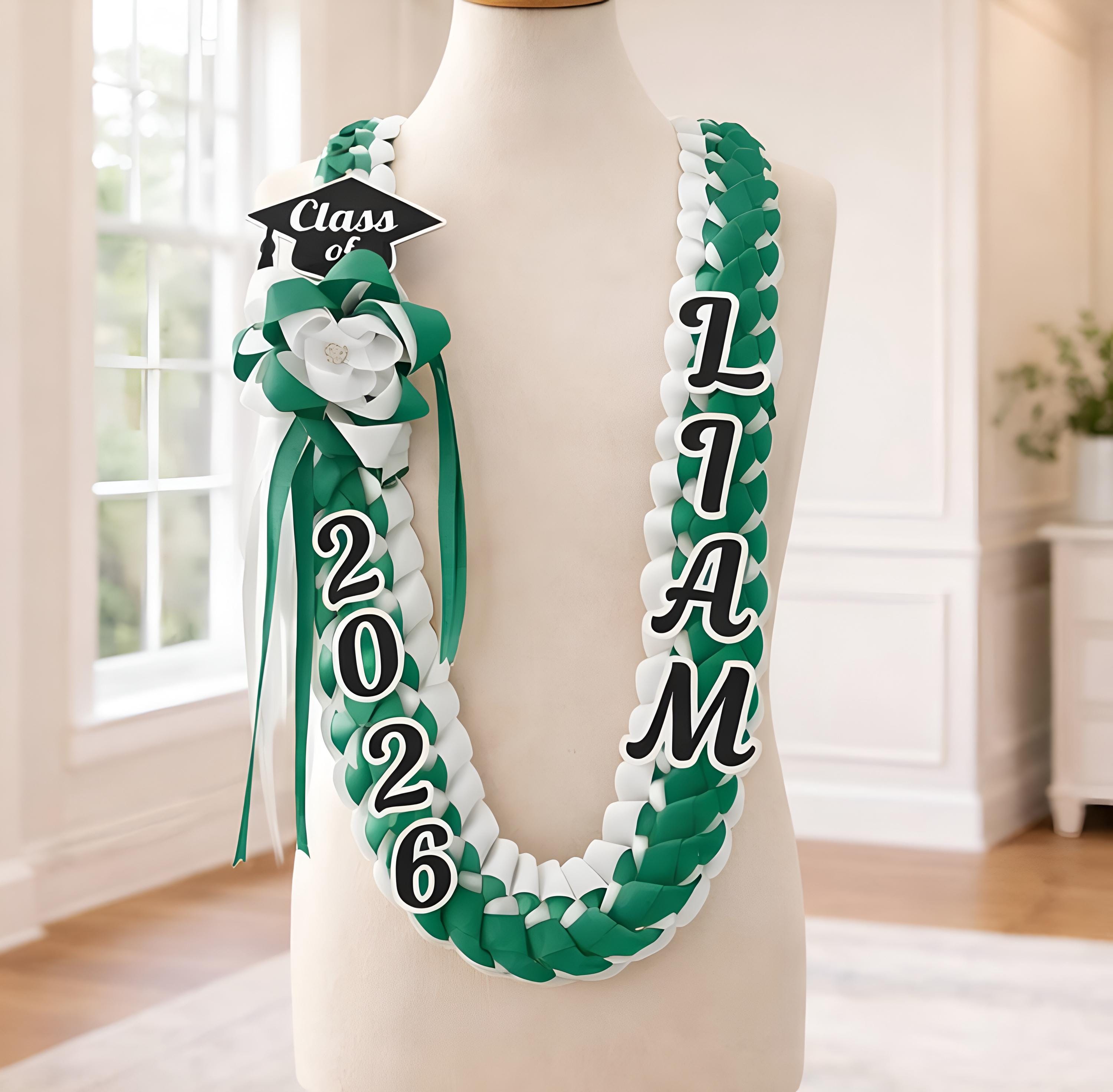 Personalized Graduation Graduation Wreath, Graduate Name Ribbon, High ...