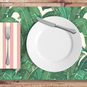 Tropical Banana Leaf Disposable Placemats pad of 25 image 1