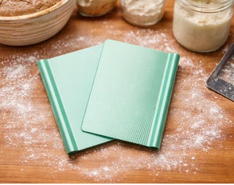 Custom Color Sourdough Bench Scraper – Dough Scraper for Bread Baking & Home Bakers