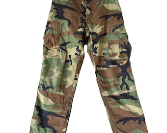 Vintage Military Camo Trousers Size Small Short Cargo Woodland Camouflage 80s