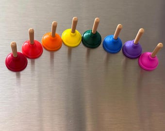 Juego de 6 imanes de desatascador para nevera, regalo original con forma de desatascador de inodoro, decoración divertida para la cocina, elige tus colores, hechos a mano en EE. UU.