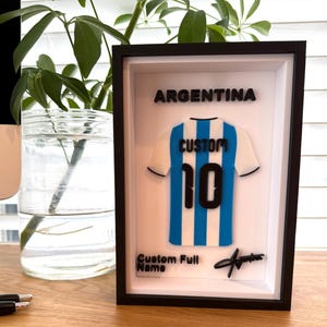Anpassade fotbollströjor med inramning | Frankrike, Argentina, Brasilien | 3D-utskriven VM-present