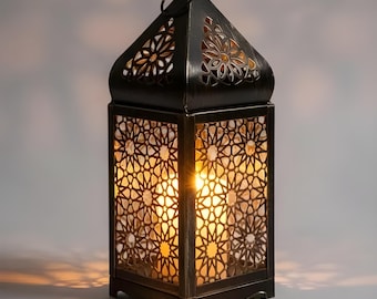 Vintage metalen kaarsenlantaarn – Middeleeuwse Arabische lantaarn, hangende kaarsenhouder, primitieve decoratie, cadeau-idee