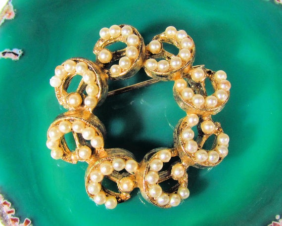 Vintage Goldtone and Faux Plastic Seed Pearl Cres… - image 2