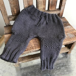 Baby Joggers with Knee Accent Knitting Pattern