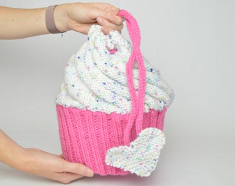 Cupcake Cradle Purse Knitting Pattern