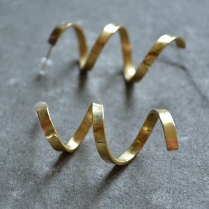 Raw Brass Spiral Stud Earrings: Elegant Corkscrew Design
