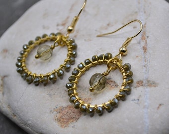 Delicate Beaded Hoop Earrings, Classy Small Hoops, Sparkly Lightwehight Earrings, Unique Wedding Hoop Earrings, Gold Wire Wrapped Hoops