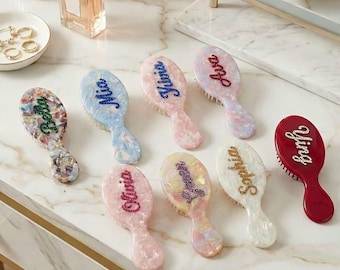 Custom Rhinestone Hair Brush,Personalized Detangler Brush, Preppy Aesthetic Gift for Her,Birthday Gift for Teen Girl, Cute Hair Accessories
