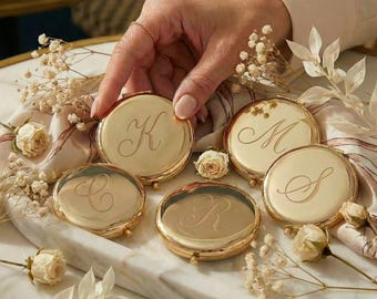 Personalized Compact Mirror with Name,Custom Engraved Gold Pocket Makeup Mirror,Bridesmaid Proposal Gifts,Wedding Party Favors